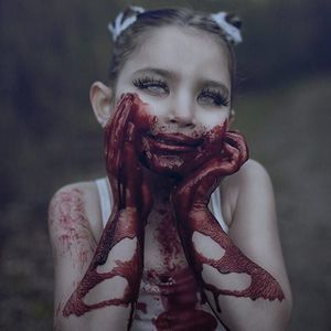 Meet your Posher, Lily